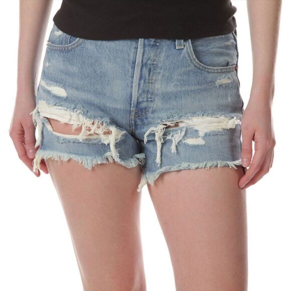 NWT LEVIS 501 HIGH RISE SHORTS SIZE 31 - Picture 2 of 16